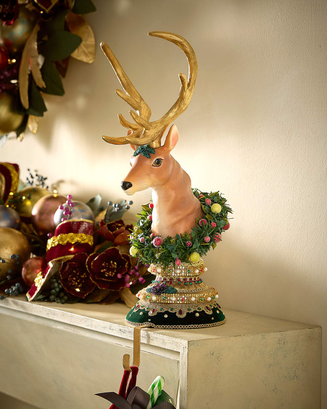 Winter Balsam and Berry Deer Stocking Holder